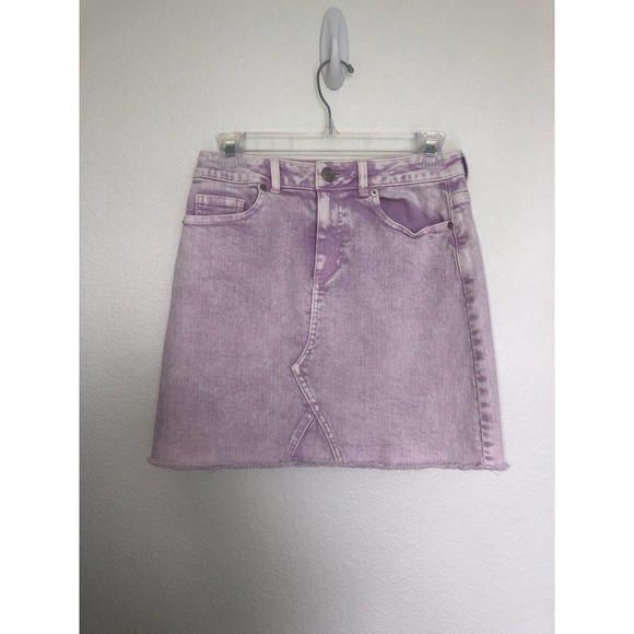 Gianni Bini Dresses & Skirts - Gianni Bini Pastel Purple Acid Wash Frayed Hem Denim Mini Skirt - S